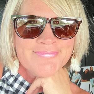 Meet your Posher, Jan